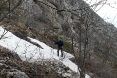 al-rifugio-con-la-neve-19apr2009-002