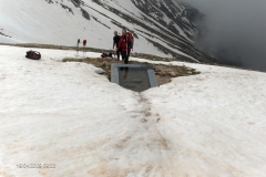 al-rifugio-con-la-neve-19apr2009-023