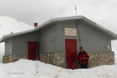 al-rifugio-con-la-neve-19apr2009-041