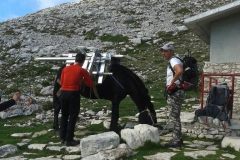 Pannello-fotovoltaico-sul-Rifugio-011b