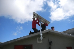 Pannello-fotovoltaico-sul-Rifugio-024