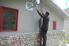 Pannello-fotovoltaico-sul-Rifugio-028